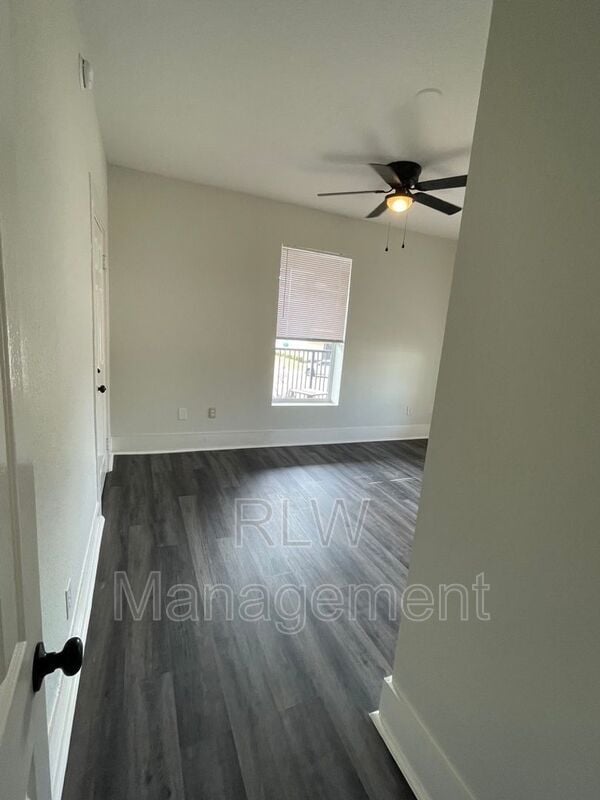 Photo - 11 N Central Ave Unidad 203