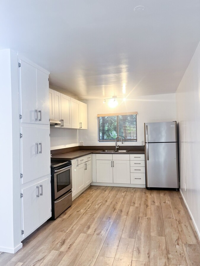 2333 Hauser Blvd. - 2333 Hauser Blvd.