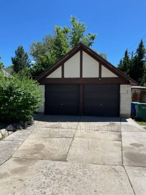 Photo - 1187 29th St