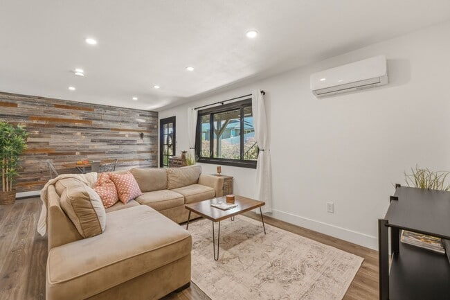 Photo - 234 Spanish Spur Unidad 1