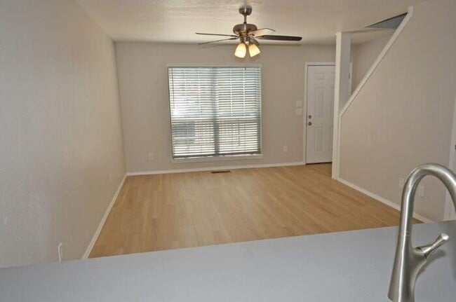 Photo - 2 Bed 1.5 Bath Townhome Warr Acres/Bethany