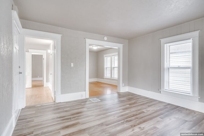 Photo - 328 Parkway Ave Unit 328A