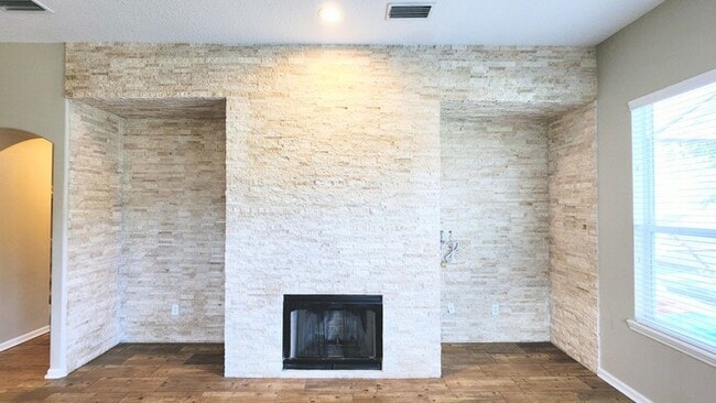 Photo - Luxurious 5-Bedroom Retreat with Private P...