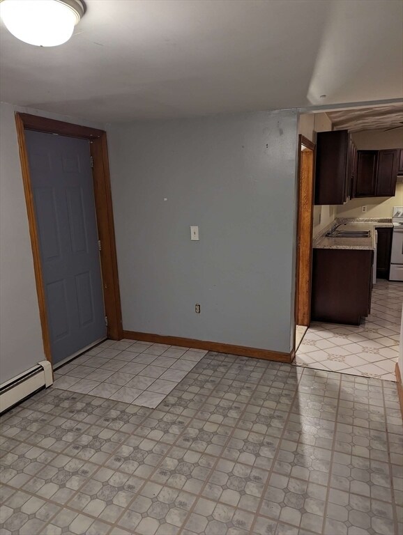 Photo - 25 Morgan Ave Unidad R