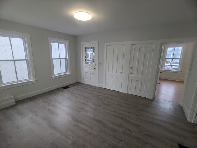 Photo - 201 Division St Unit 201