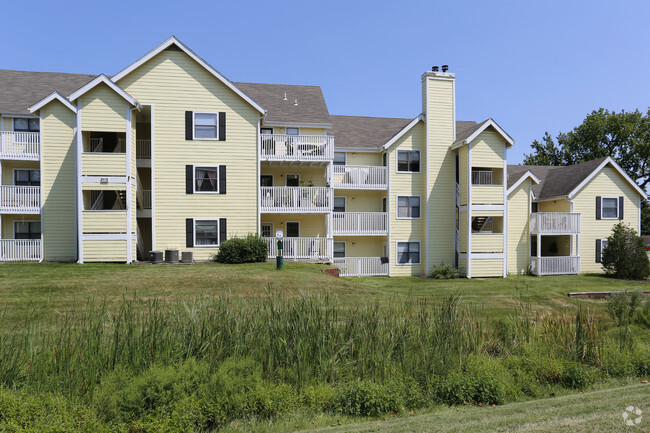 Building Photo - The Ethans Apartments