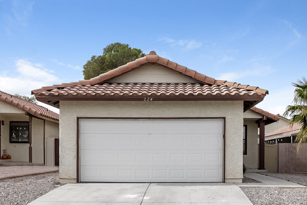 Photo - 224 Jon Belger Dr House