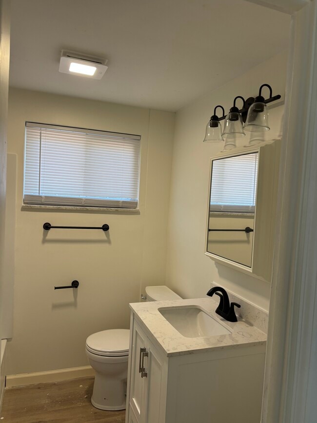 244 Clairmont Ave Unit 2