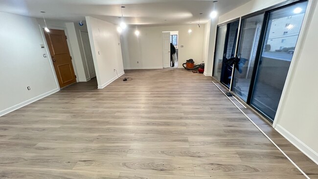 Photo - 295 W Wyoming Ave Unit 3A