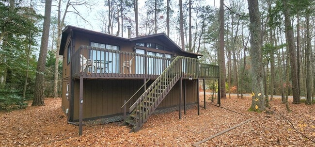 Building Photo - 13 Seafarer Ln