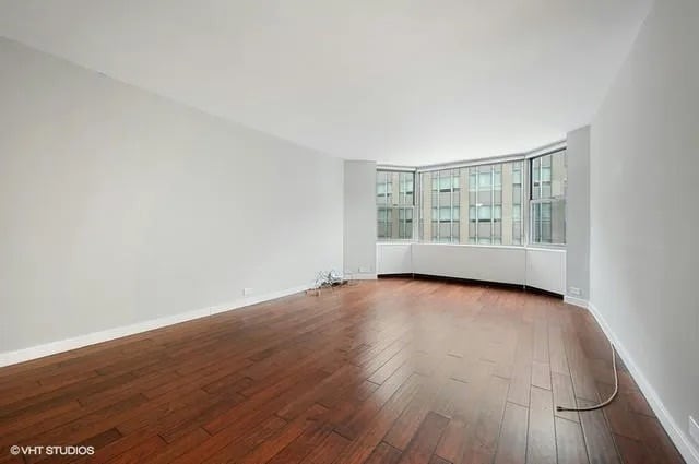 Photo - 535 N Michigan Ave Unit 2401