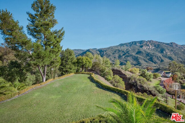 Photo - 25665 Mulholland Hwy
