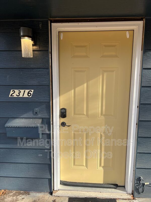 Photo - 2316 SW Eveningside Dr