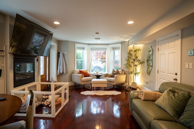 Photo - 179 Putnam St Unidad 1