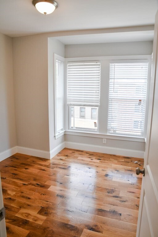 155 Chelsea St Apartment Unit 2 Boston, MA