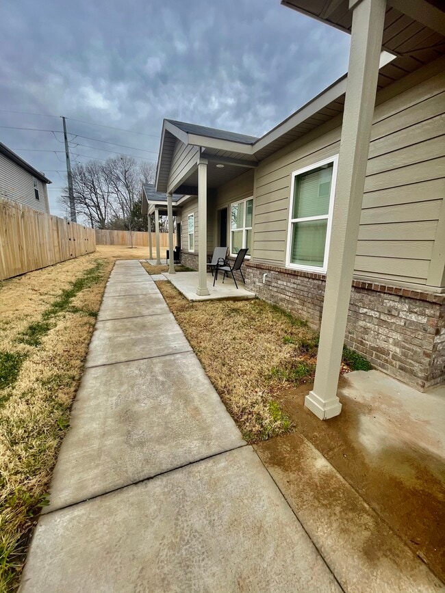 17- 1 bedroom, 1 bath units
