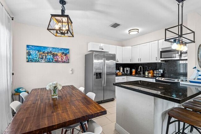 Photo - 1508 NE 15th Ave