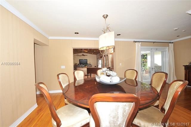 Photo - 1425 Trillo Ave