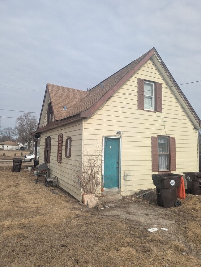 Photo - 2020 W Proctor St