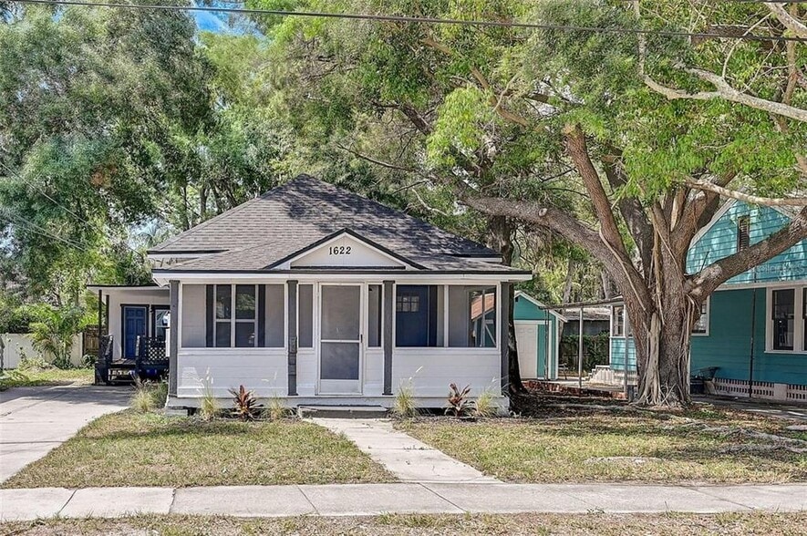 1622 Ballard Park Dr