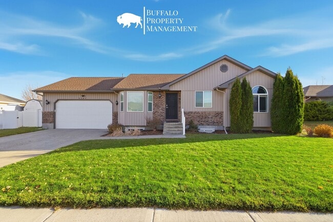 Photo - Charming 4-Bedroom Home for Rent in Ammon, ID!