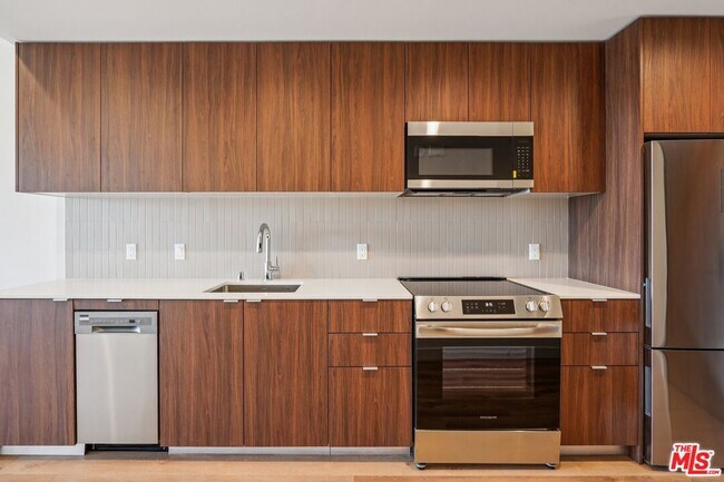 Photo - 10431 Santa Monica Blvd Unit 501