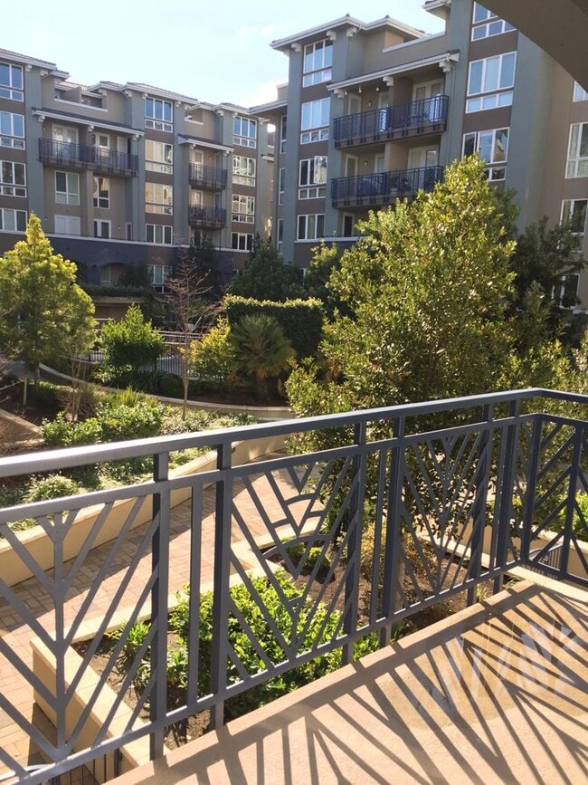 Building Photo - 5501 DeMarcus Blvd #328 Unit 328