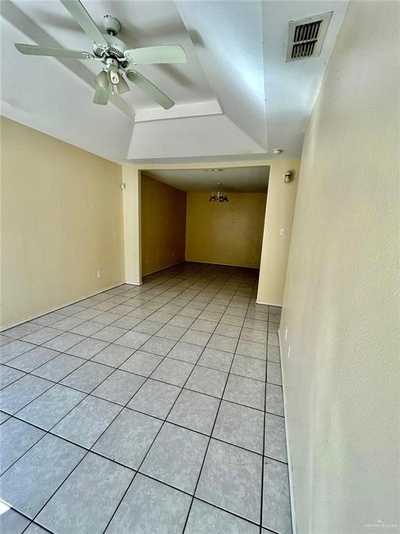 604 S Logan Dr Unit 4