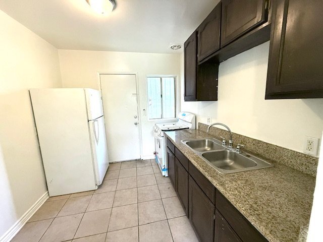 Photo - 1850 Henderson Ave Unidad 1850B