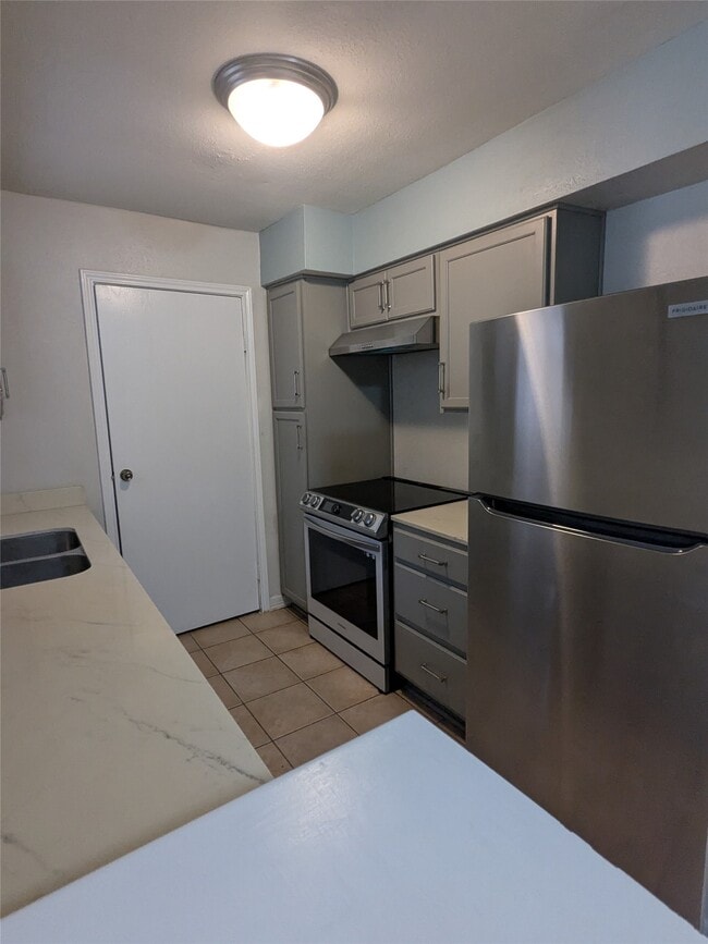 Photo - 13480 S Thorntree Dr Unit 1003