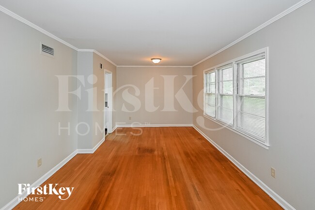 Photo - 1515 Mt Moriah Rd