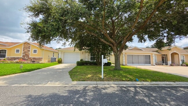 Photo - 3 bed, 2 bath 1 car garage