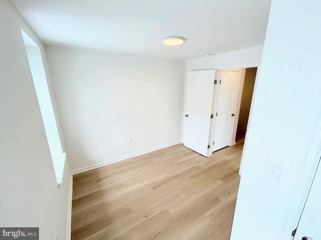 Photo - 5031 W Girard Ave