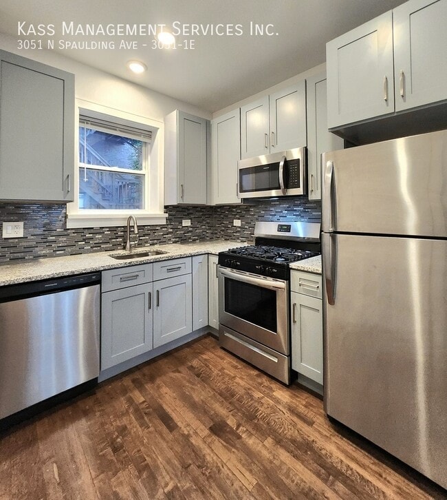 Photo - 3051 N Spaulding Ave Unit 3051-1E