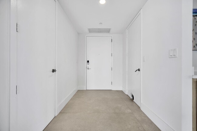 Photo - 612 Bayshore Dr Unit 802