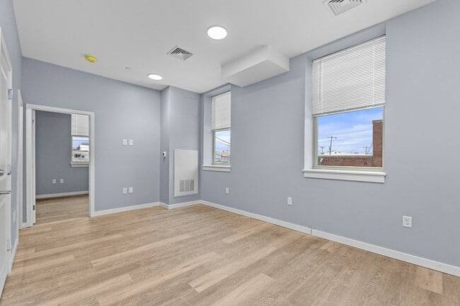 Photo - 30 Beacham St Unit 306