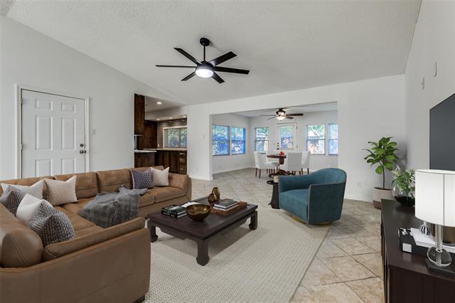 Photo - 108 Mariana Dr