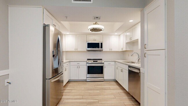 4200 N Miller Rd Unit 309