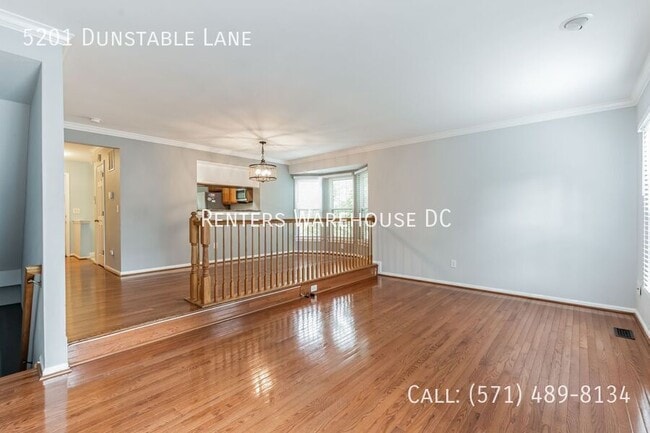 Photo - 5201 Dunstable Ln
