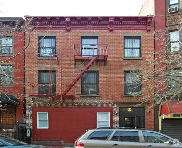 Photo - 640 Classon Ave