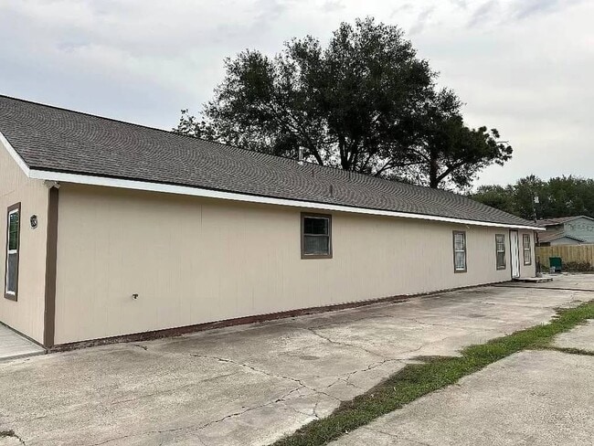 Photo - 2924 Byley Blvd