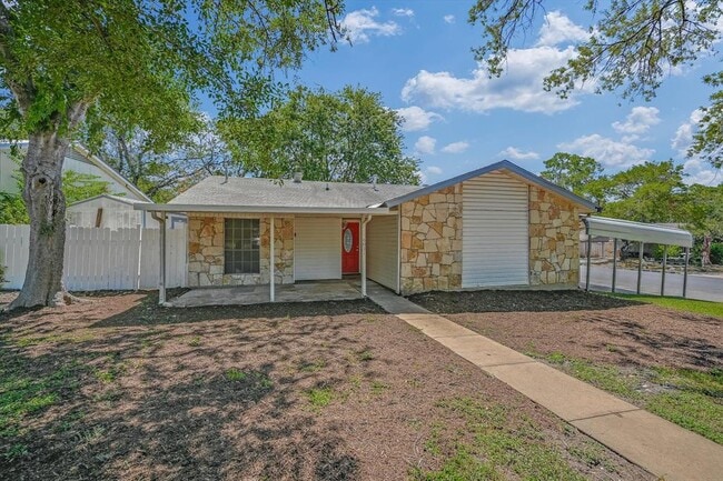 Building Photo - 4811 Spring Meadow Cove