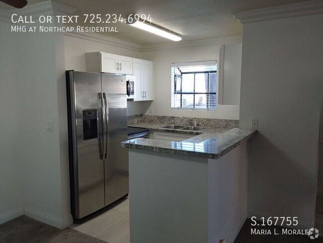 Building Photo - Cute & Quaint 2 Bedroom Condo