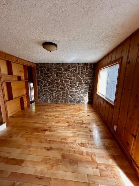 Photo - 320 S Rogers St