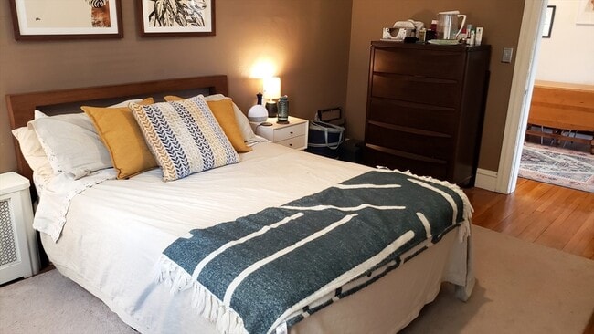 Photo - 1666 Commonwealth Ave Unidad 32