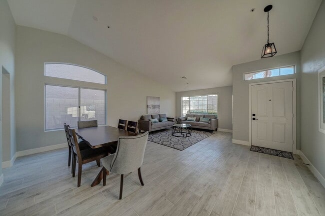 Photo - 8940 E Palm Ridge Dr