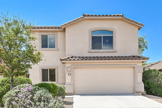 Building Photo - 816 W Calle Ormino