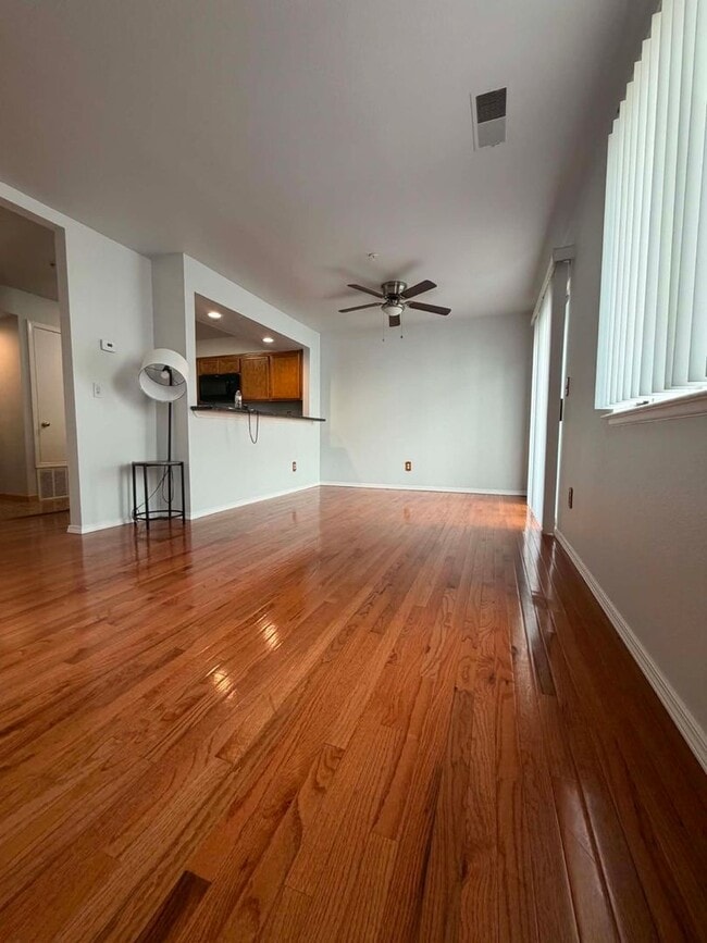 Photo - 1 Frisbie St