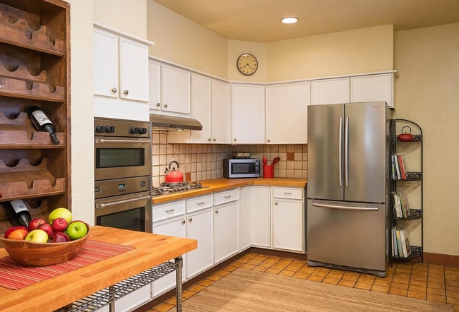 Photo - 836 E 17th Ave Unidad 2E