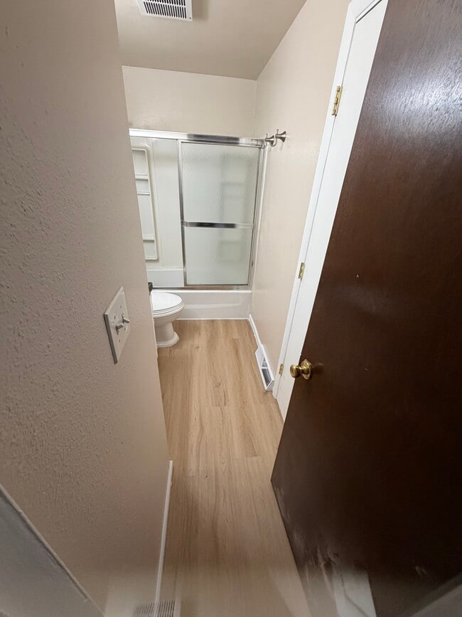 Photo - 755 Gardenia St
